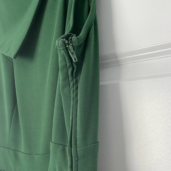 Modcloth Trolley Tour Dress in Pine 🌲 - Picture 5 of 10